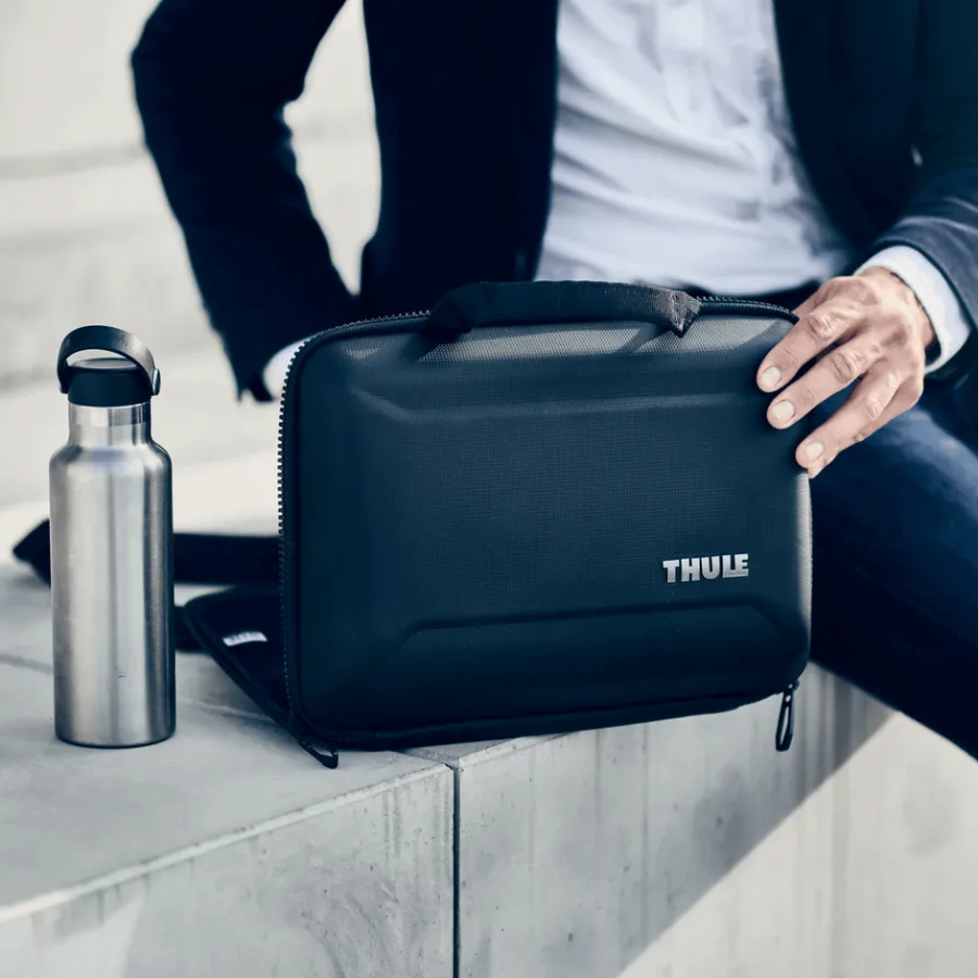 Thule Laptophoezen En Sleeves-Gauntlet