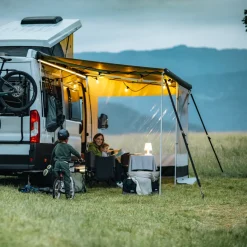 Thule Gemotoriseerde Luifels-Omnistor 5200