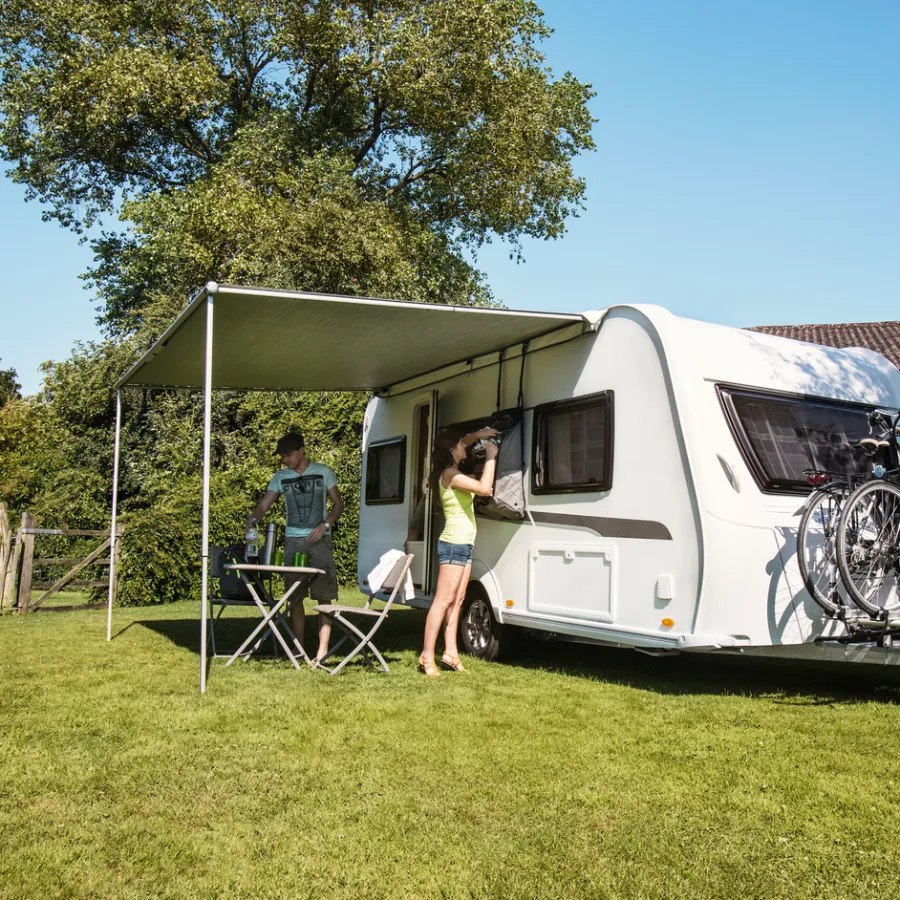 Thule Manuele Luifels-Omnistor 1200