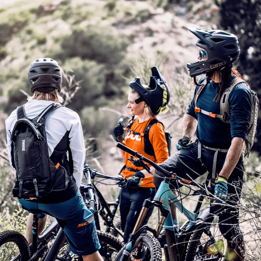Thule Drinkrugzakken|Fietsrugzakken-Rail 12L