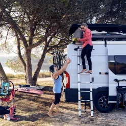 Thule Ladders-Van Ladder